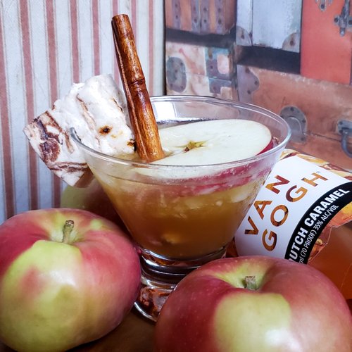 Drink Hudson Pomme D'epices created by Mariana Leung