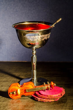 300-violins-cocktail