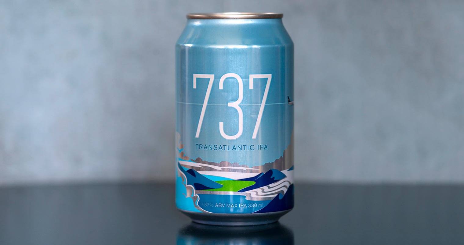 737 Transatlantic Icelandair Pale Ale, on blue back, featured image