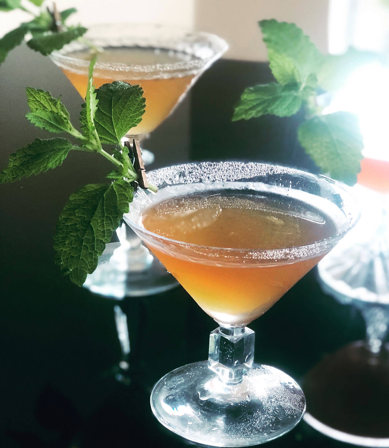 A Frau Named Melissa, cocktails with lemon balm