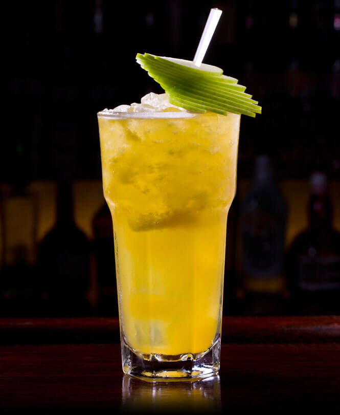 Apple, Lemon, and Gin Shandy