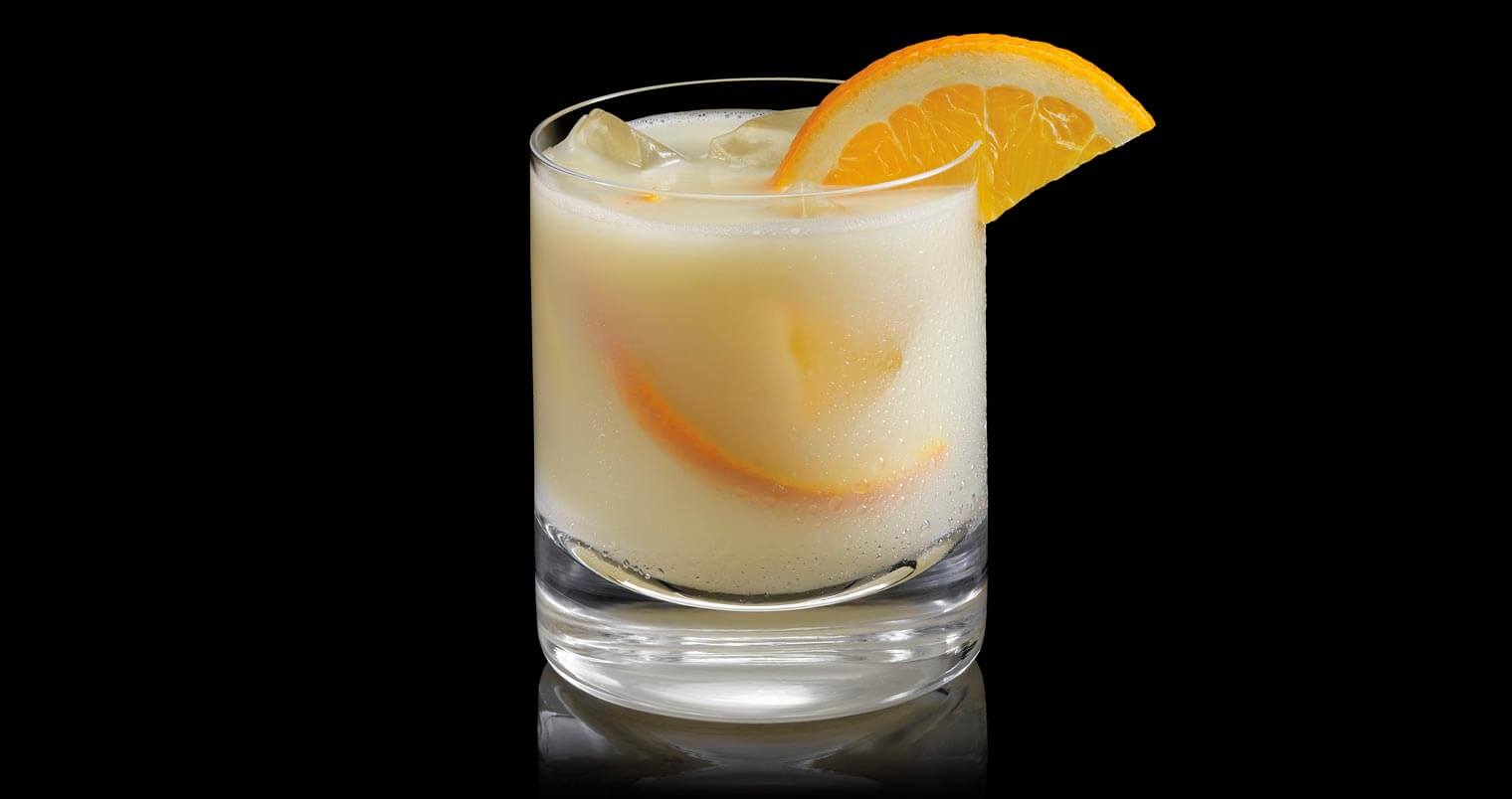 Chilled Drink of the Week: BACARDÍ Banana Tropical Rum Punch, featured image