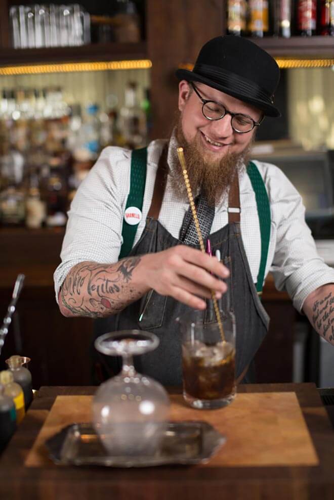 Chris Morris, Chilled 100 Ambassador - Houston, what's chilling right now, industry news