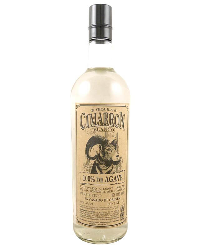 Cimarrón Blanco, bottle on white
