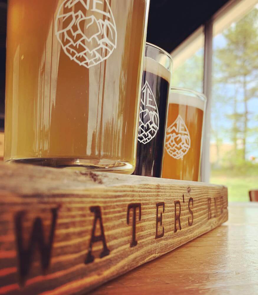 Water’s End Brewery, beer flight on wood