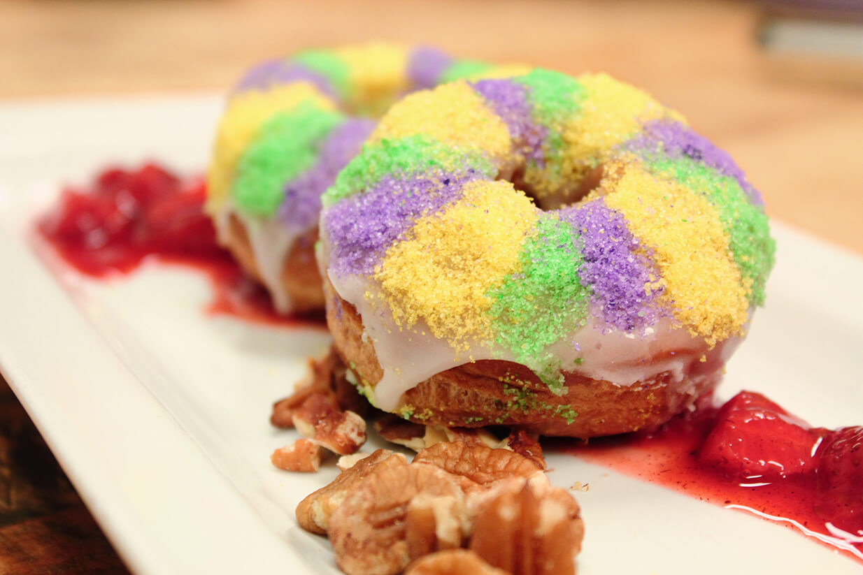 DELMONICO_KingCakeDonuts
