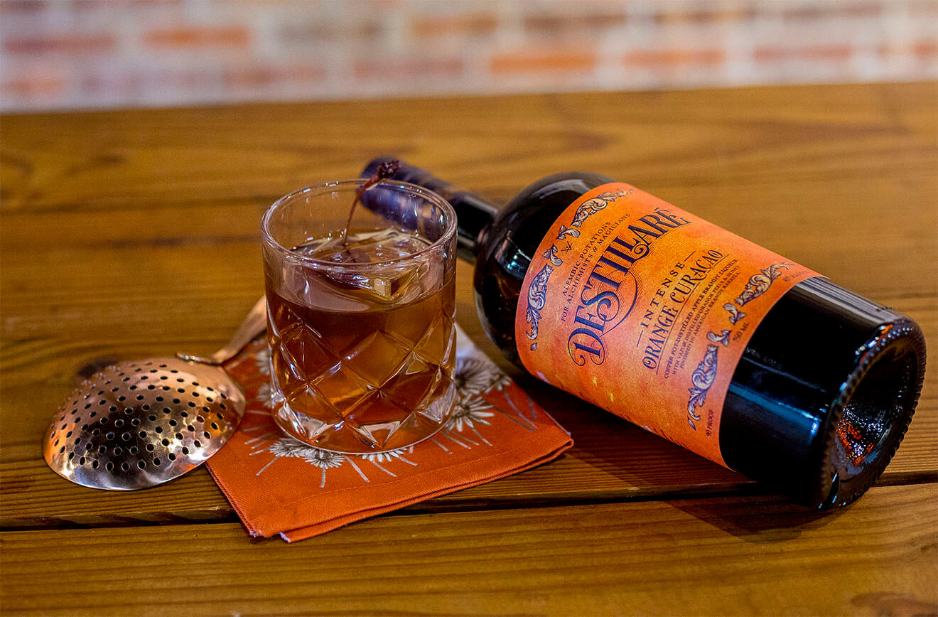 Destillaré with Cocktail