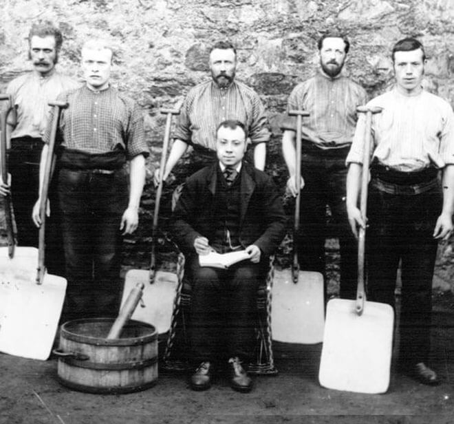 Sad Decline History Campbeltown