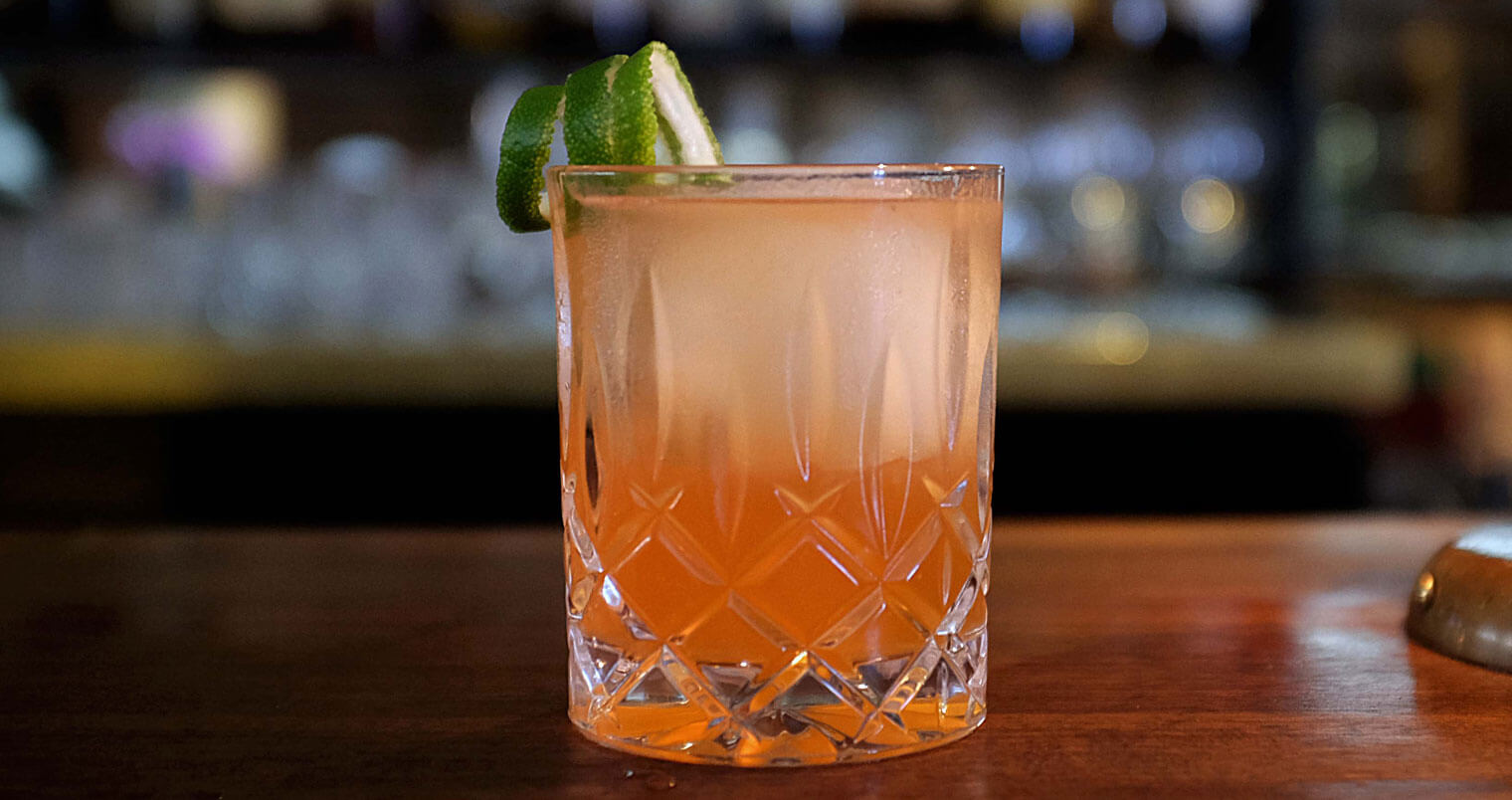 Must Mix: 'Dorothy Michaels' Cocktail from Baltaire Los Angeles, cocktail recipes, featured image