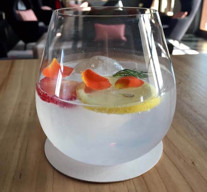 Capa Gin & Tonic
