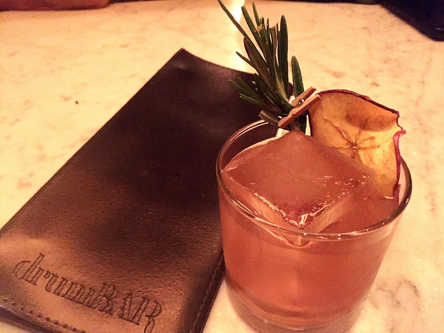 Falling Fast, cocktail