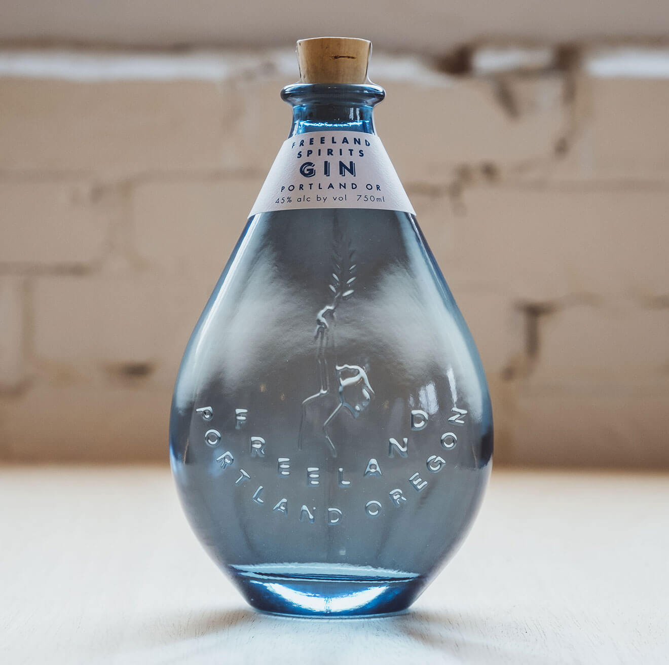 Freeland Spirits gin, bottle and package