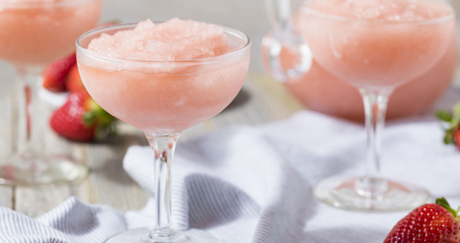 Frozen Rosé, frozen cocktails with garnish, martini glasses, featured image