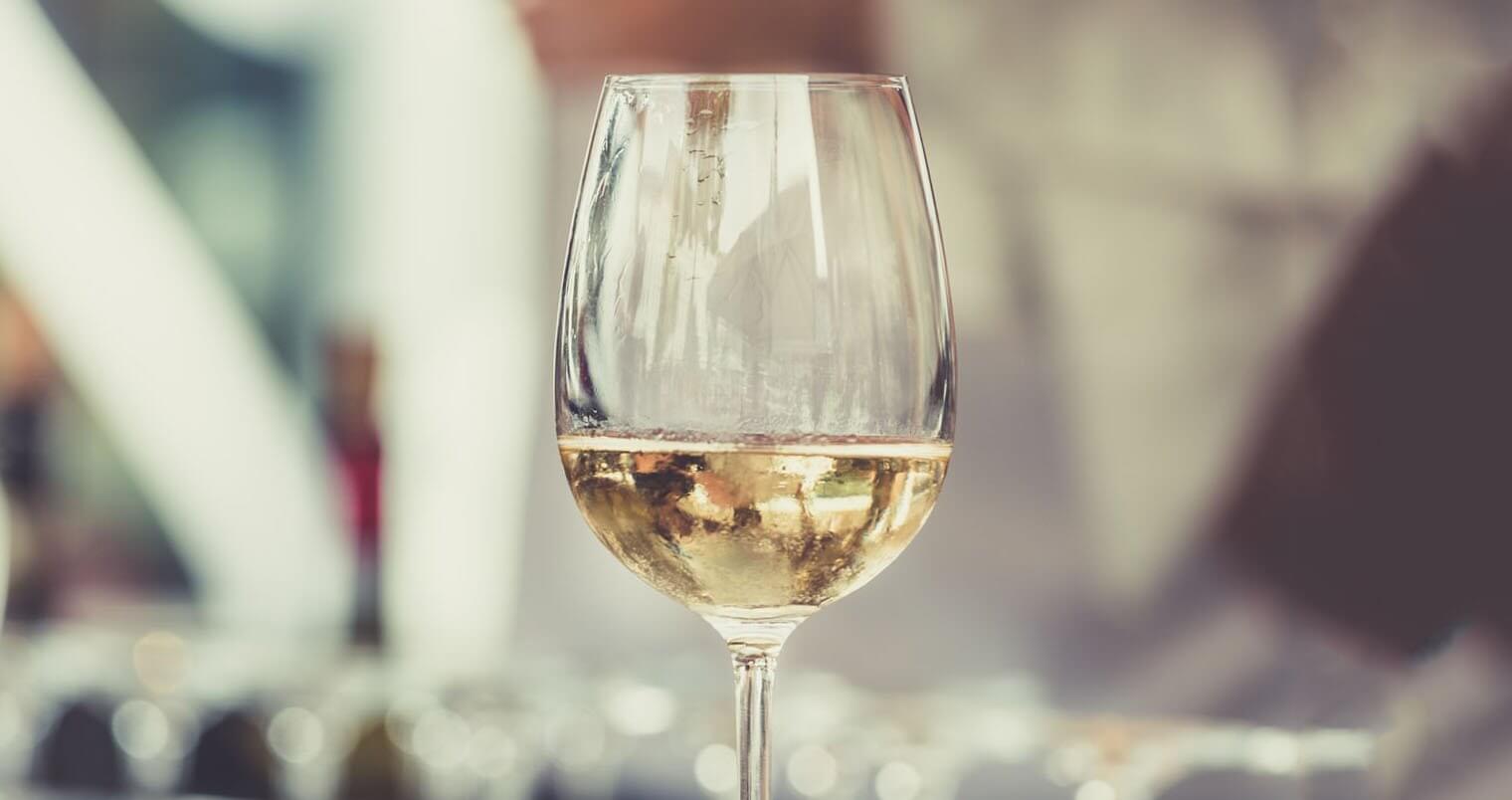 Glass of White Wine featured image