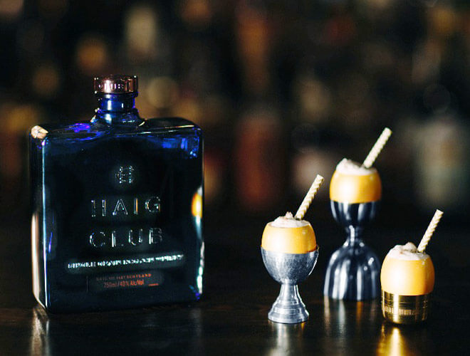 Golden Goose Fizz cocktail with haig club whiskey