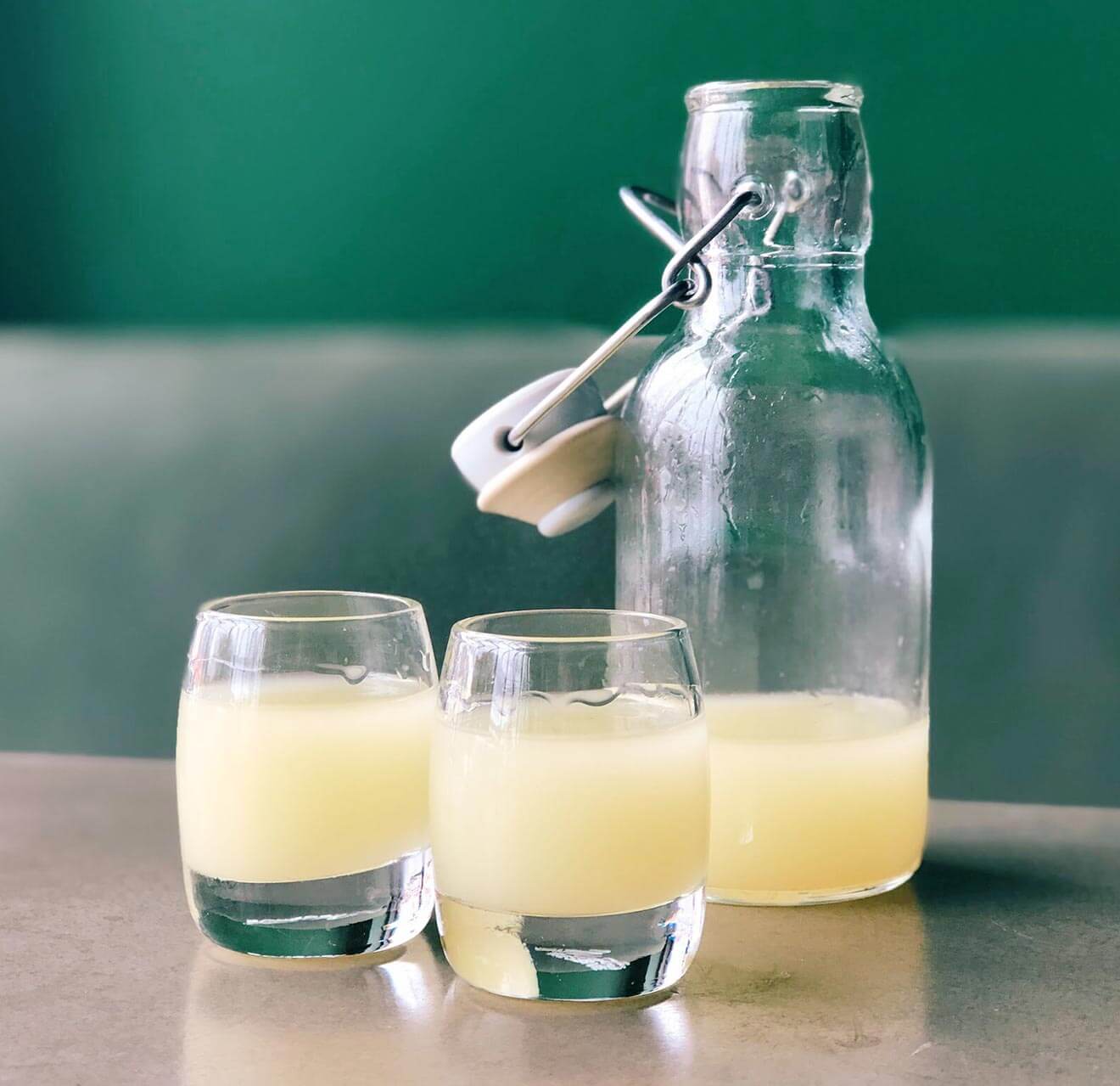 Il Brutto’s Limoncello, bottle and glasses