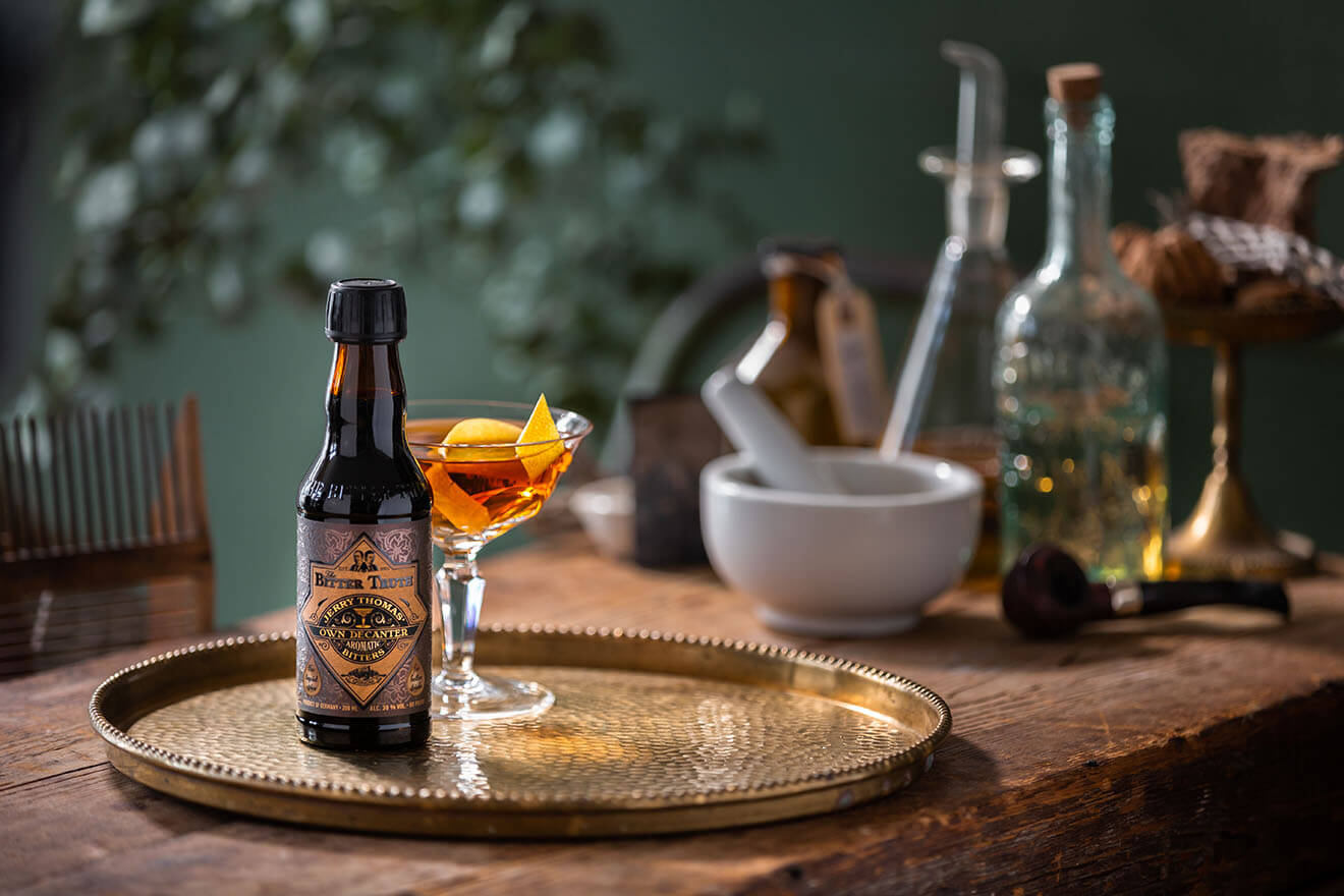 Jerry Thomas Bitters - Martinez Cocktail