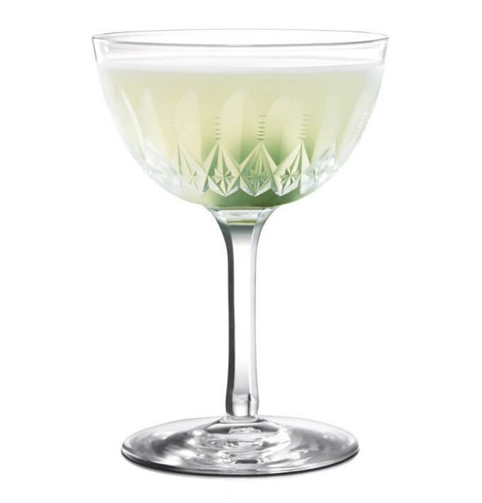 Le Latin, cocktail on white