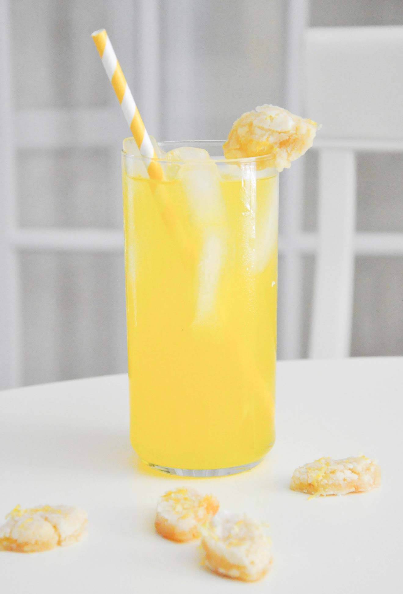 Lemonheads Gin Fizz and Cookies