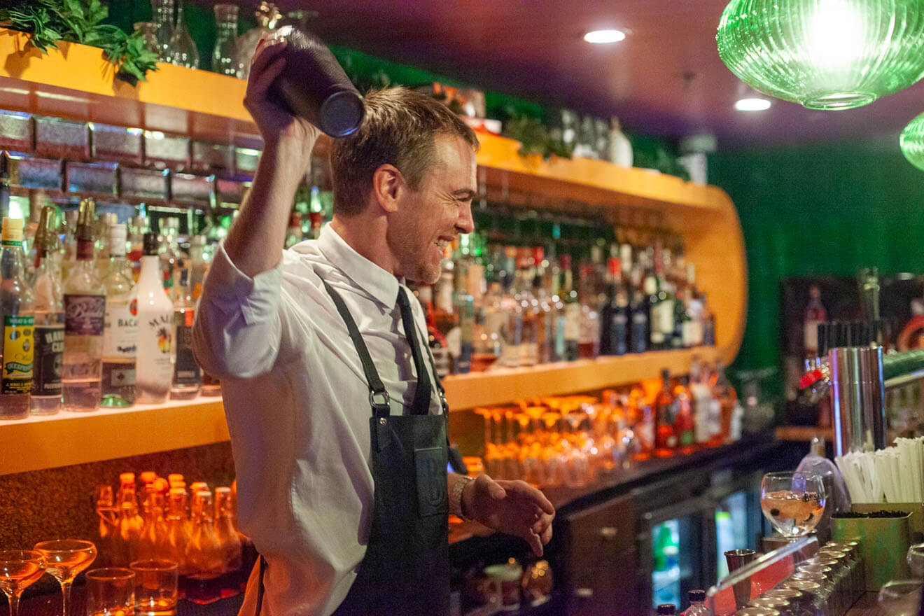 Matthew Hart Shaking Drinks For Brockmans