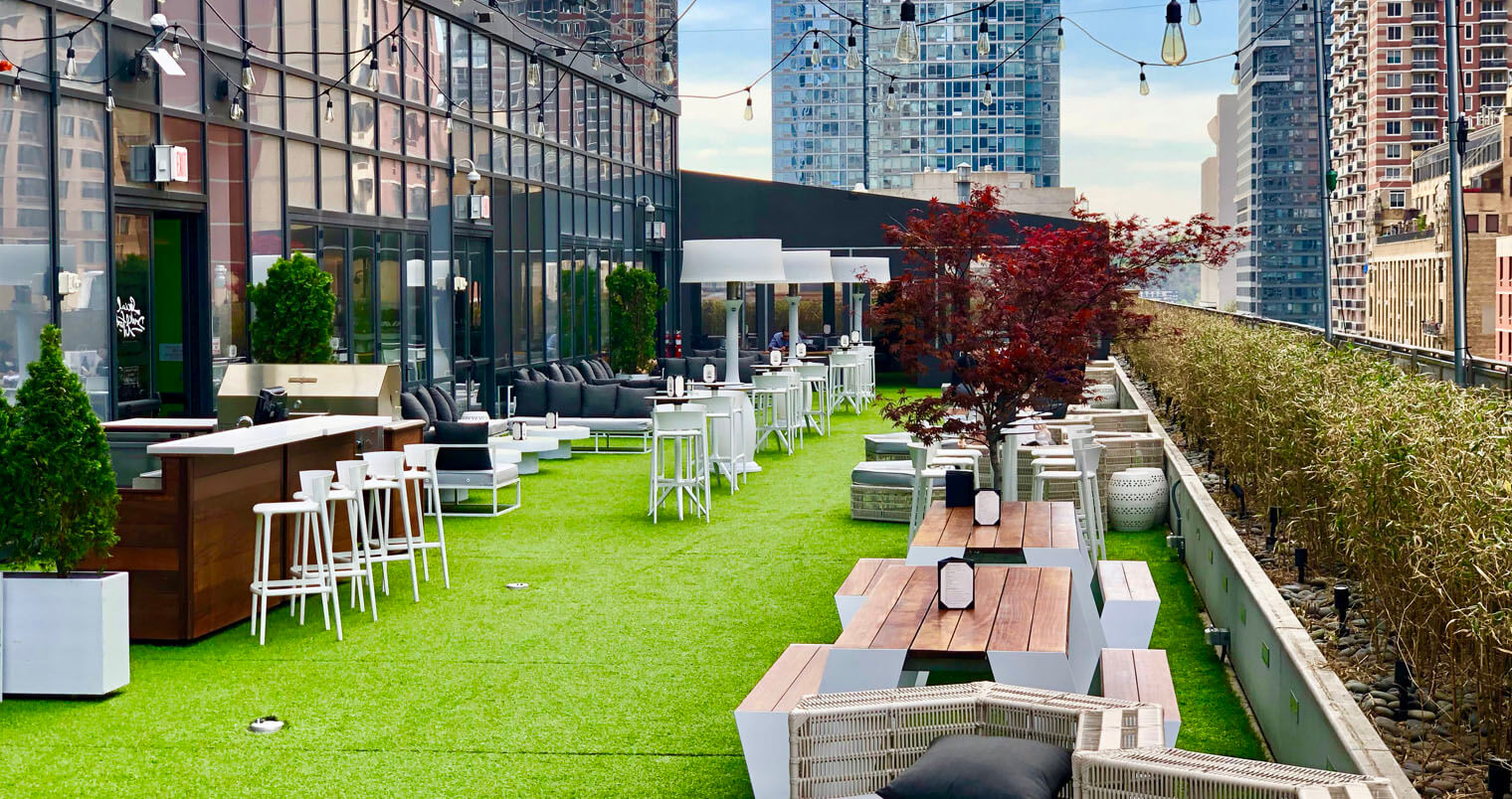 NYC Rooftop Bars featuref image