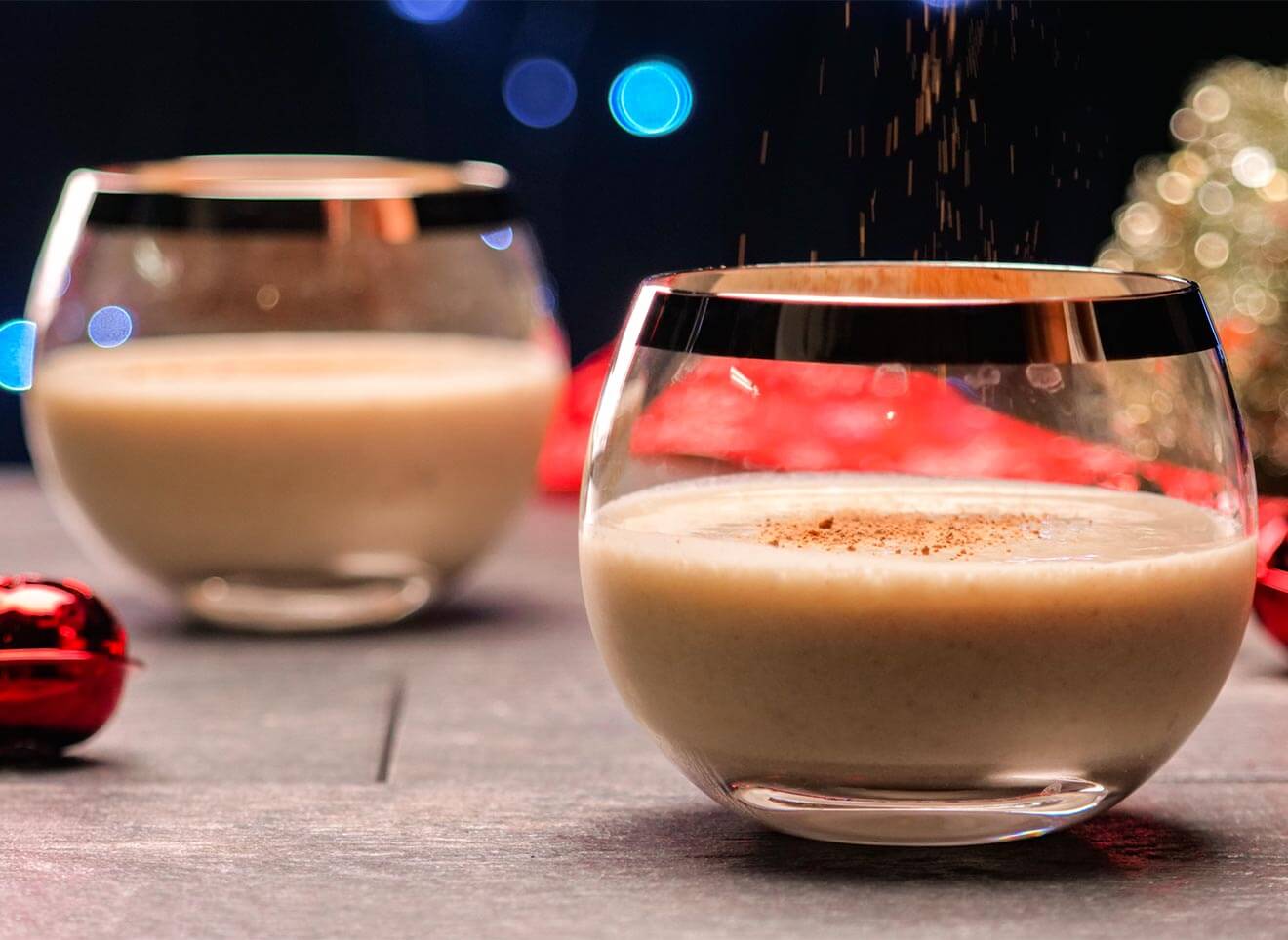 No-Egg Nog, cocktails with holiday decorations