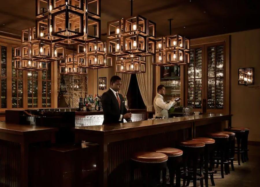 The Oak Door Bar at Grand Hyatt Tokyo