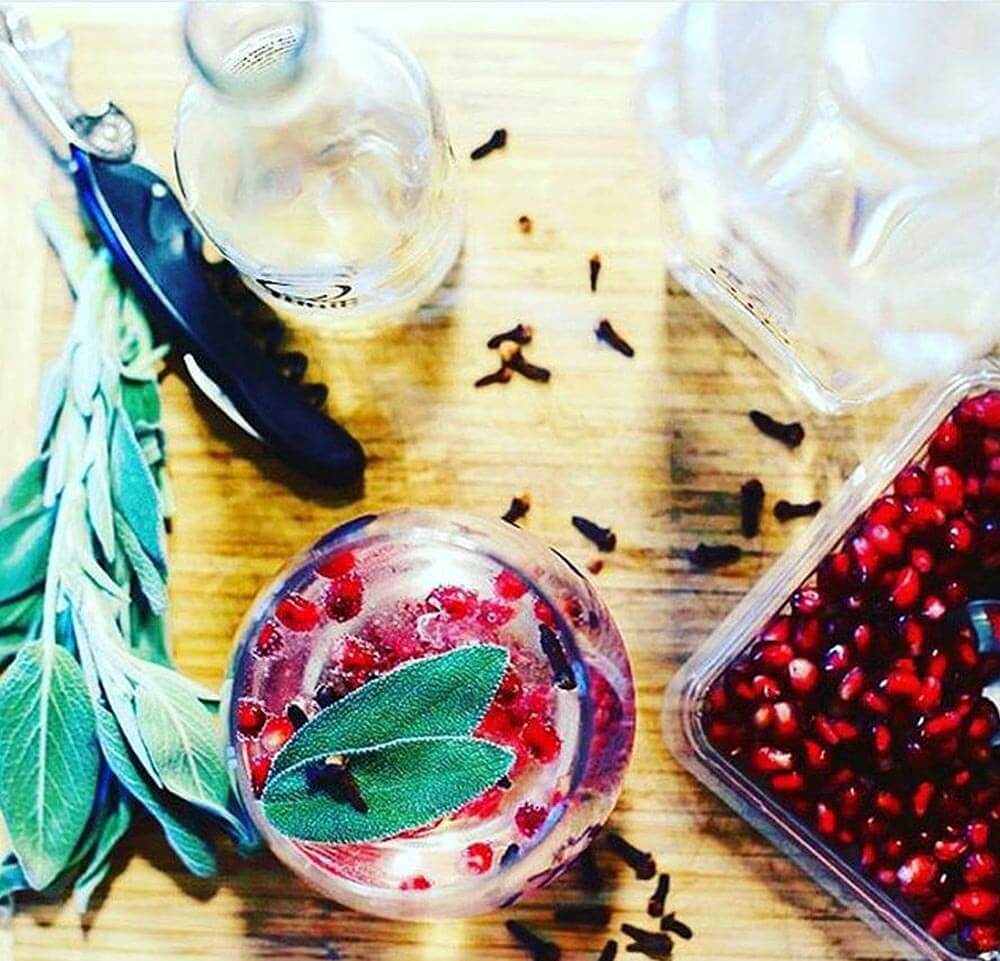 Pomegranate Gin & Tonic