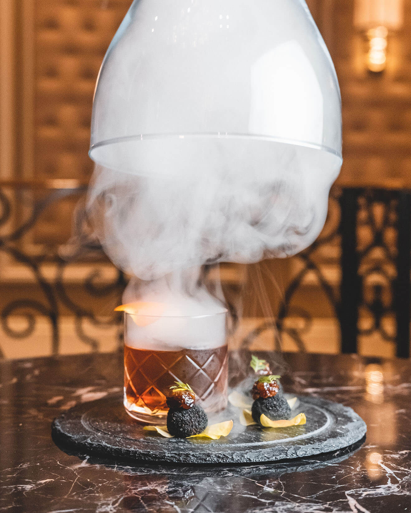 Poof Petrossian Bar Bellagio