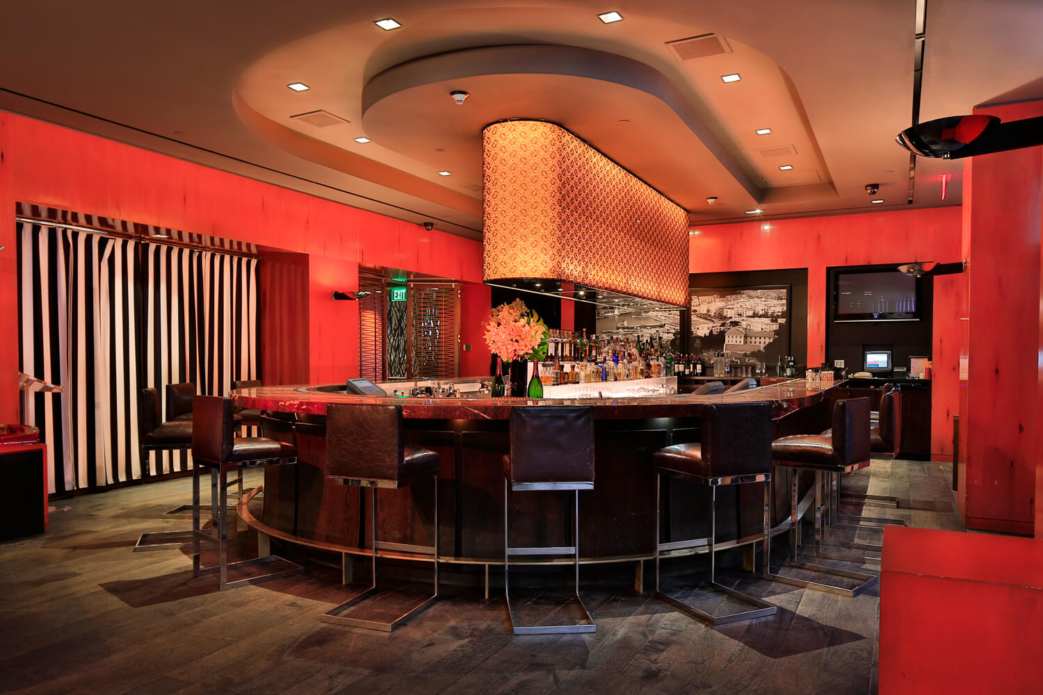 Bar at Riviera 31 in Los Angeles