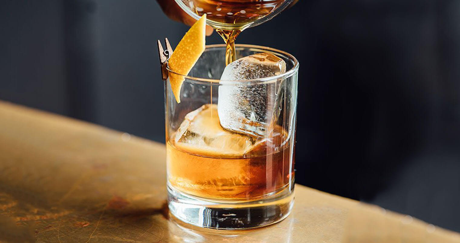 Rum Manhattan, featured image