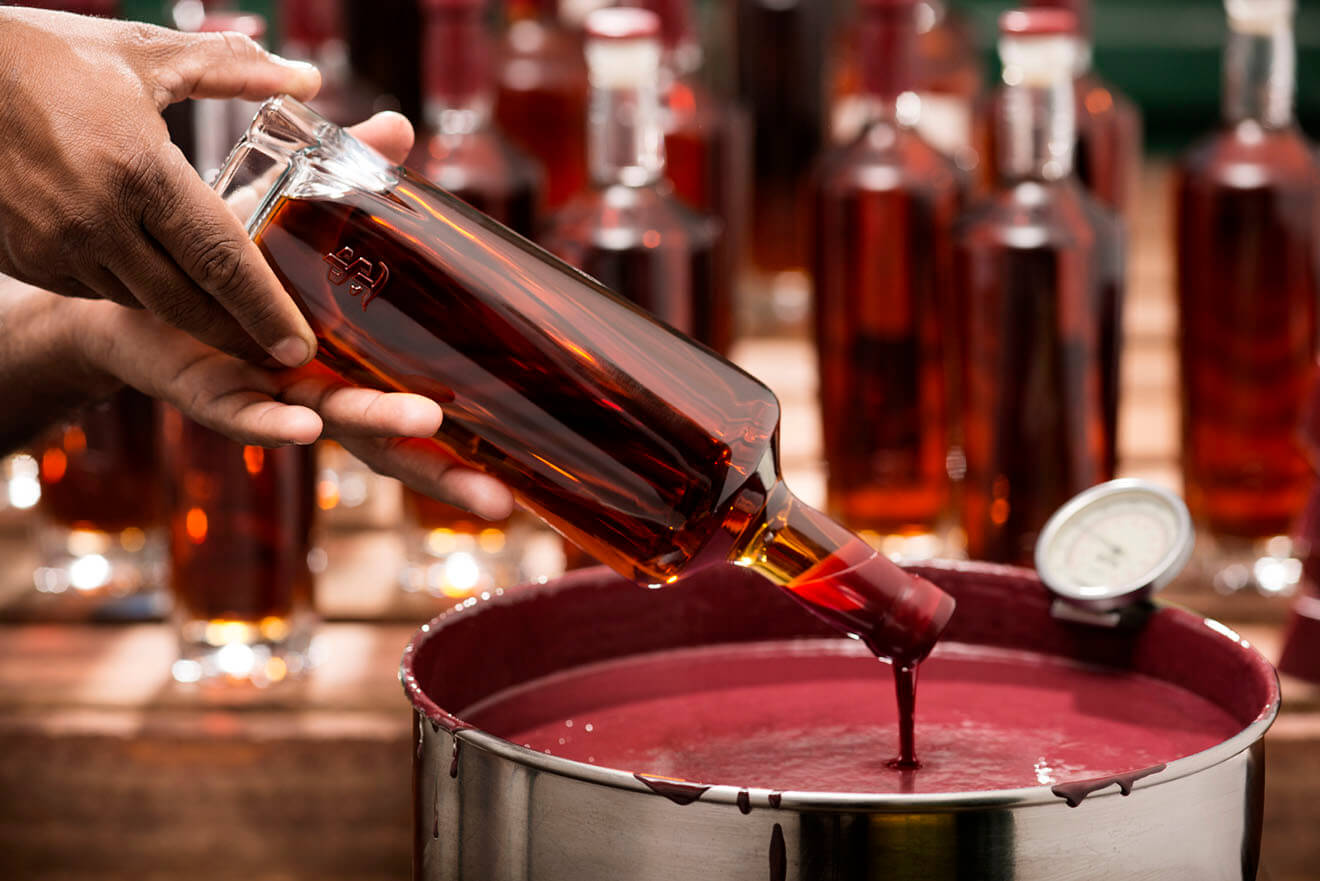 Santa Teresa Hacienda Bottle waxing