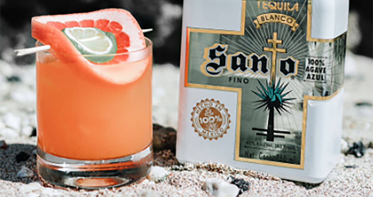 Santo Bloody Orange Margarita, bottle and cocktail, featured image
