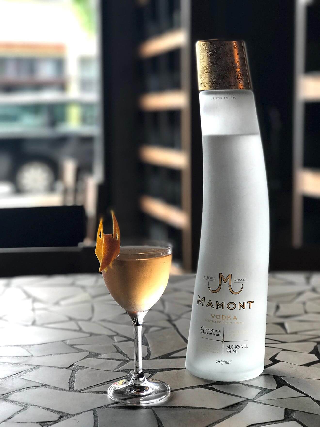 Siberian Gold, glass and bottle