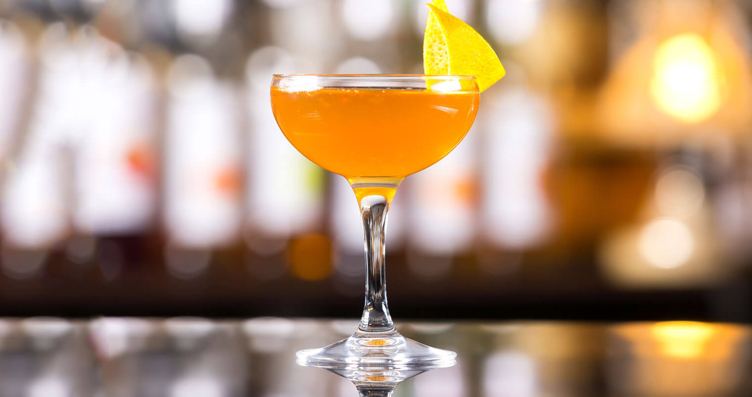 Sidecar cocktail, featured image