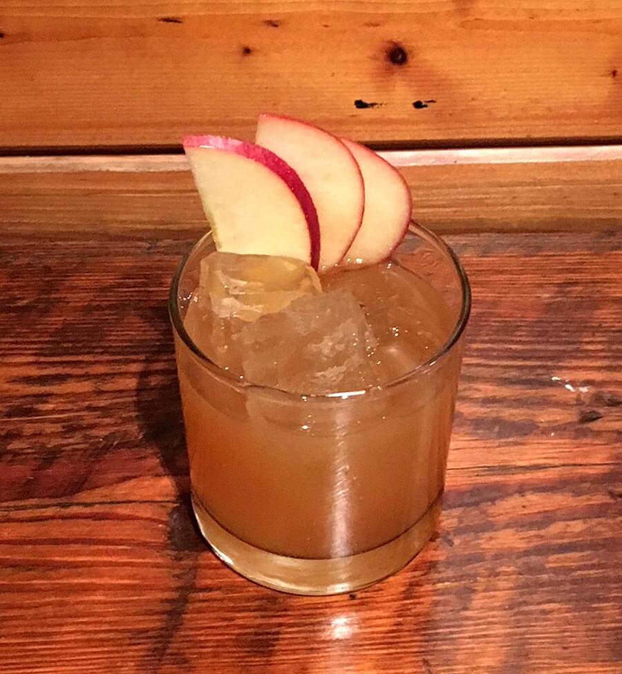 Smokin' Manzanas, cocktail