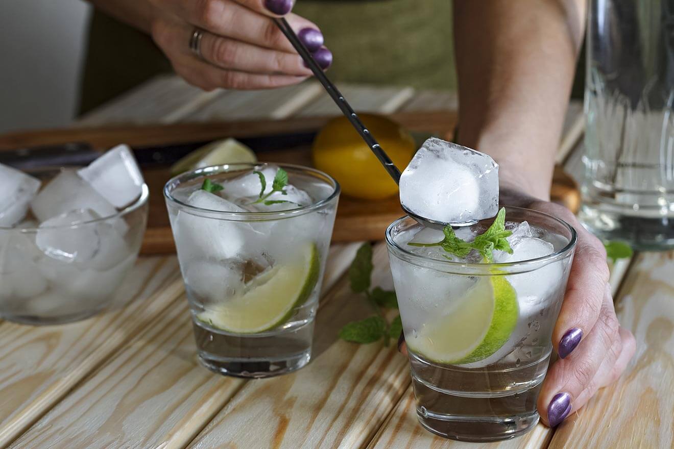 Spiritfree Cocktail prep