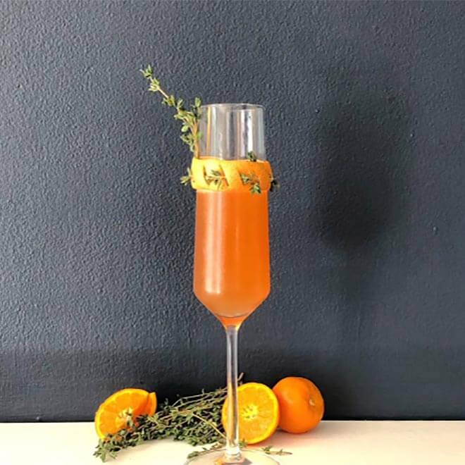 Springfield 1795 cocktail with fruit garnish