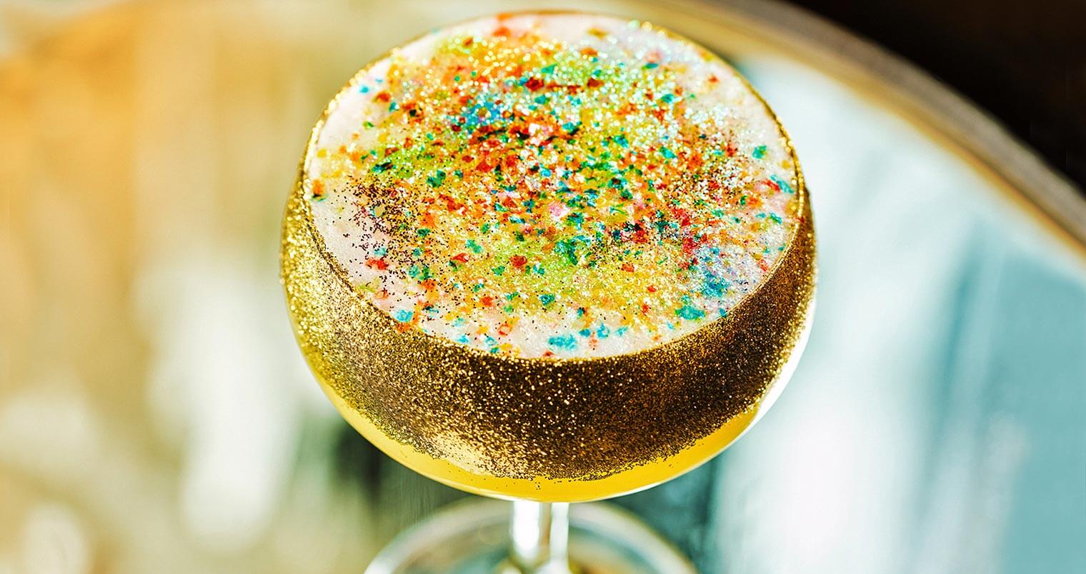Edible Gold Cocktail Recipes. Martini, Champagne or just about
