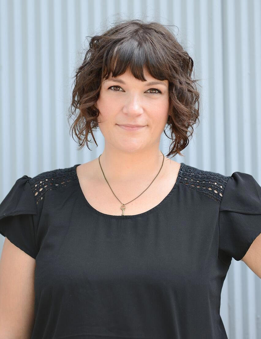 Tracy Jenkins headshot