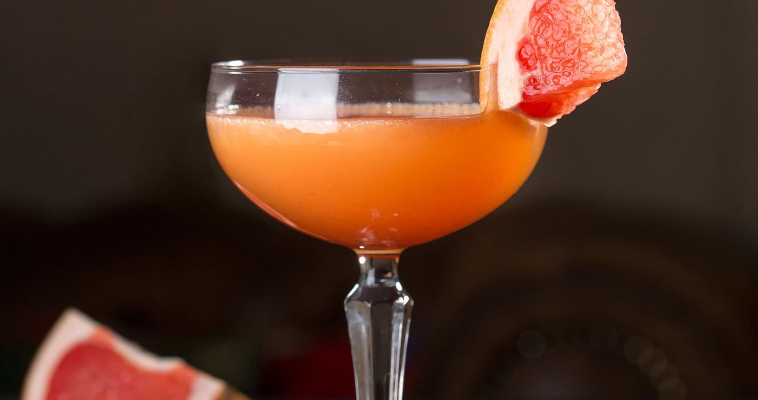 The Bittersweet cocktail with grapefruit garnish, featured image