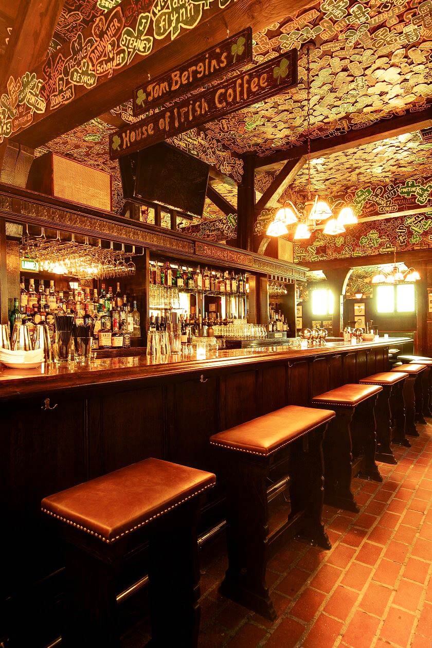 Tom Bergin's Horseshoe Bar