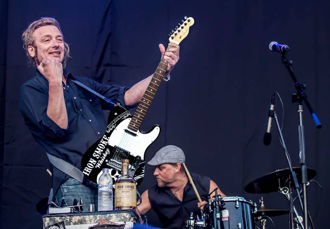 Tommy Brunett Live on Stage