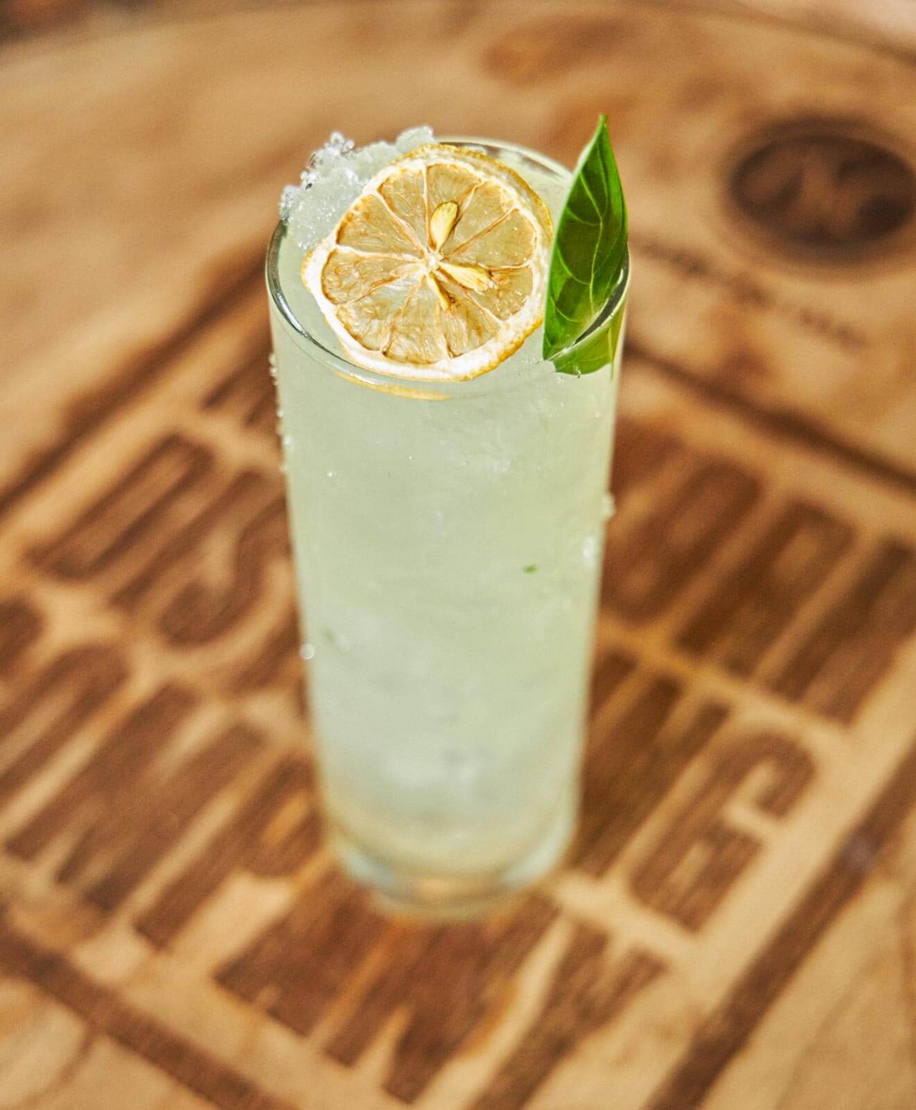 Tren Fantasma cocktail with garnish