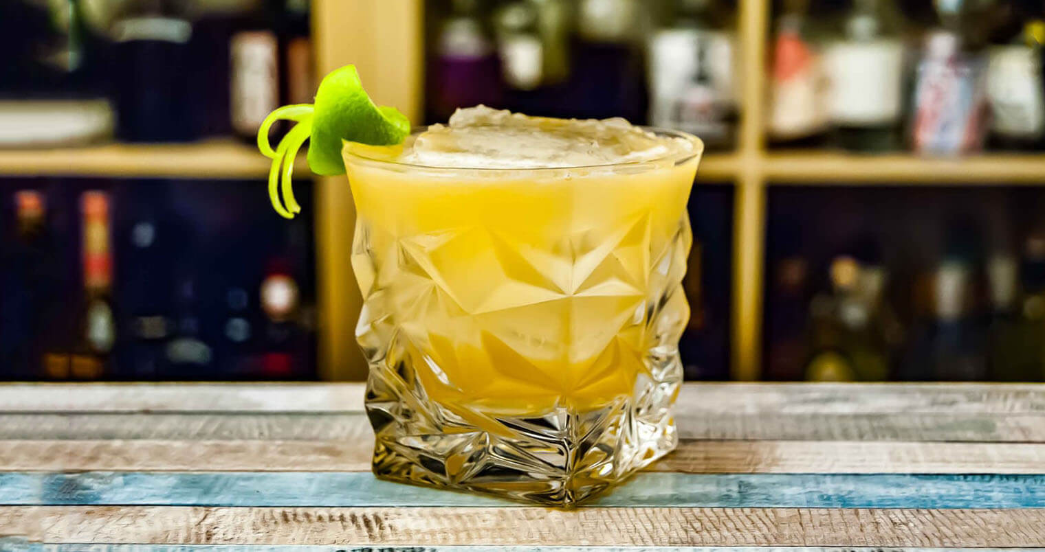 FRESH WHISKEY SOUR, featured image