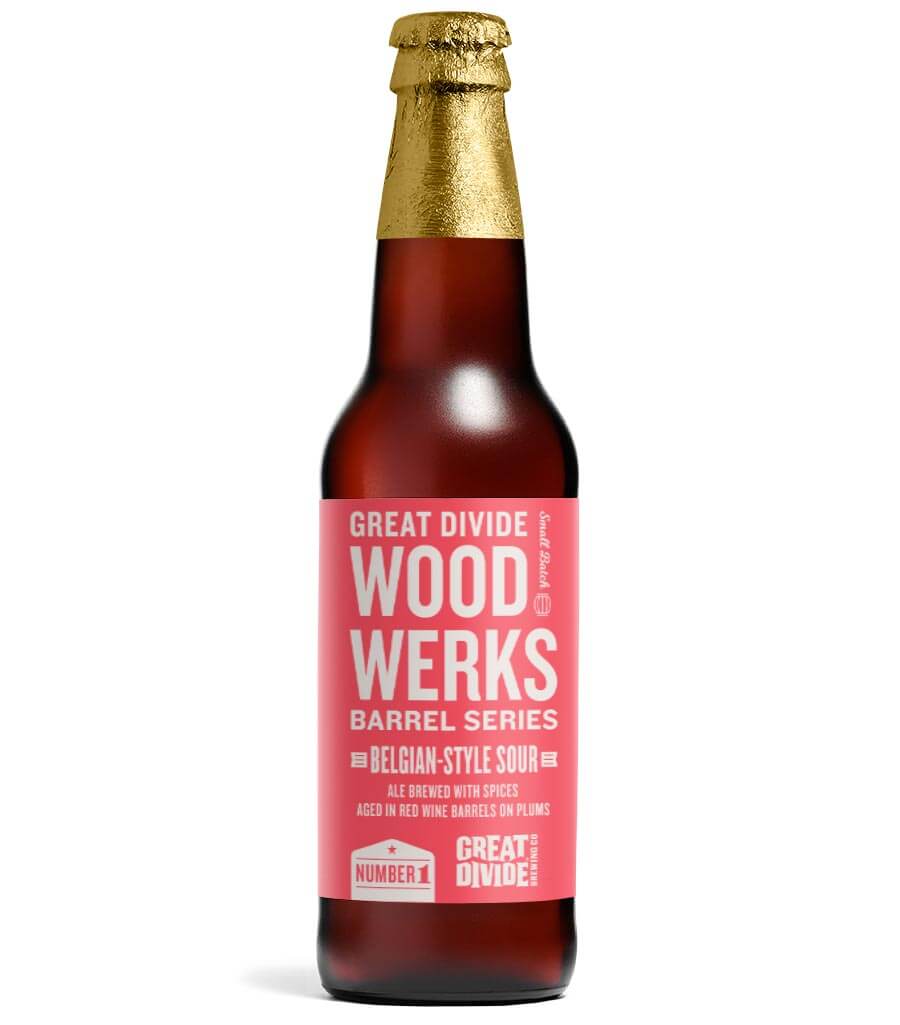 Wood Werks Barrel Series, bottle on white