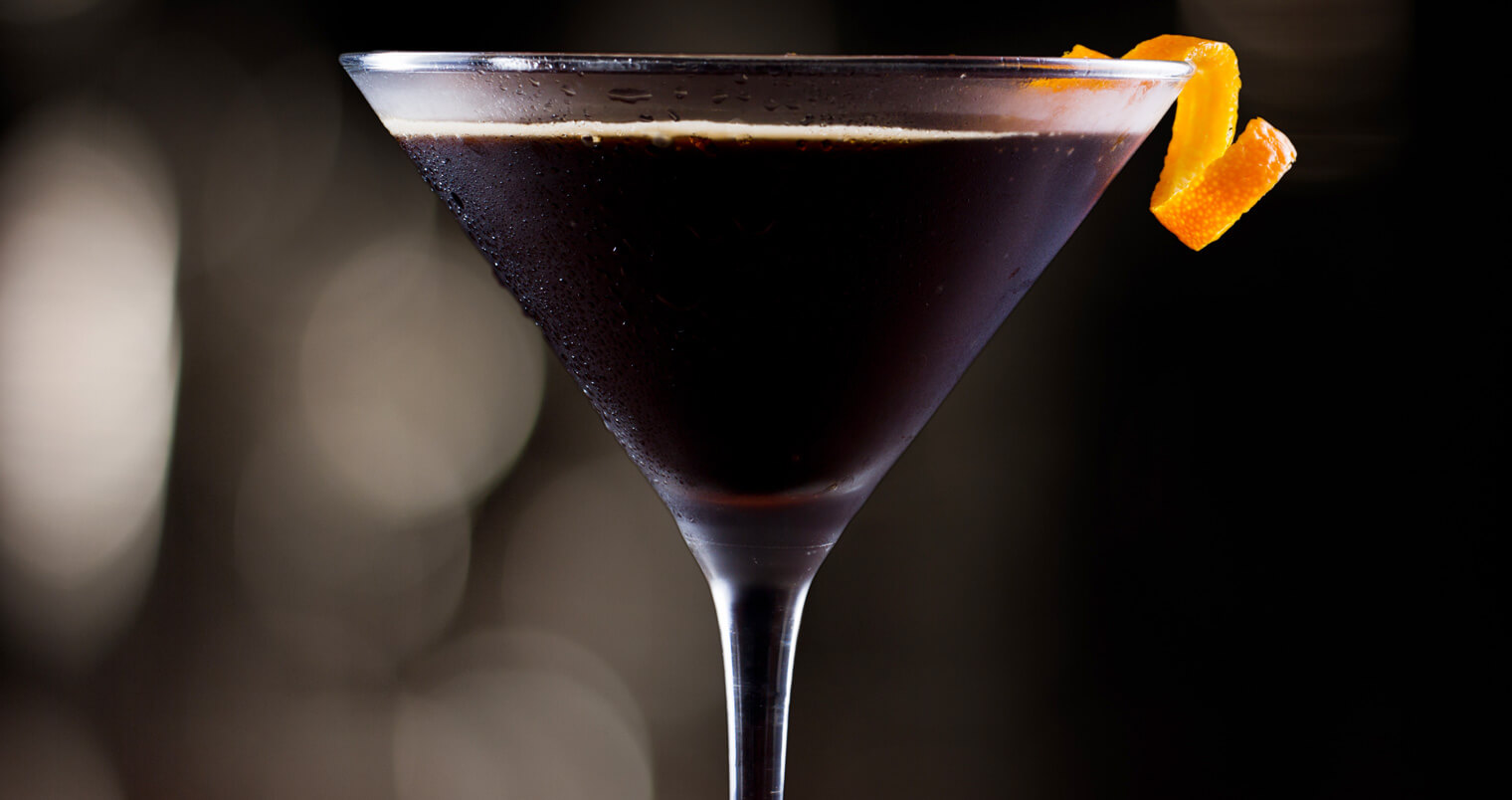 5 Black Cocktails for Wicked Halloween Entertaining