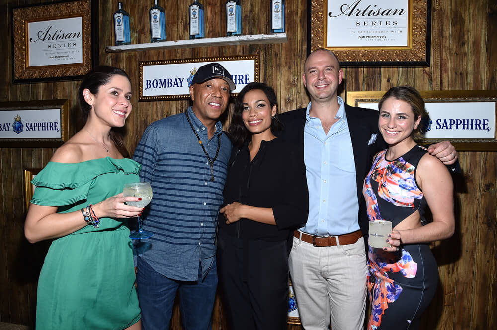 Victoria Perez (Senior Brand Manager, BOMBAY SAPPHIRE Gin), Russell Simmons, Rosario Dawson, Ned Duggan (Brand Managing Director, VP BOMBAY SAPPHIRE Gin), Maria Dao (Assistant Brand Manager, BOMBAY SAPPHIRE Gin)