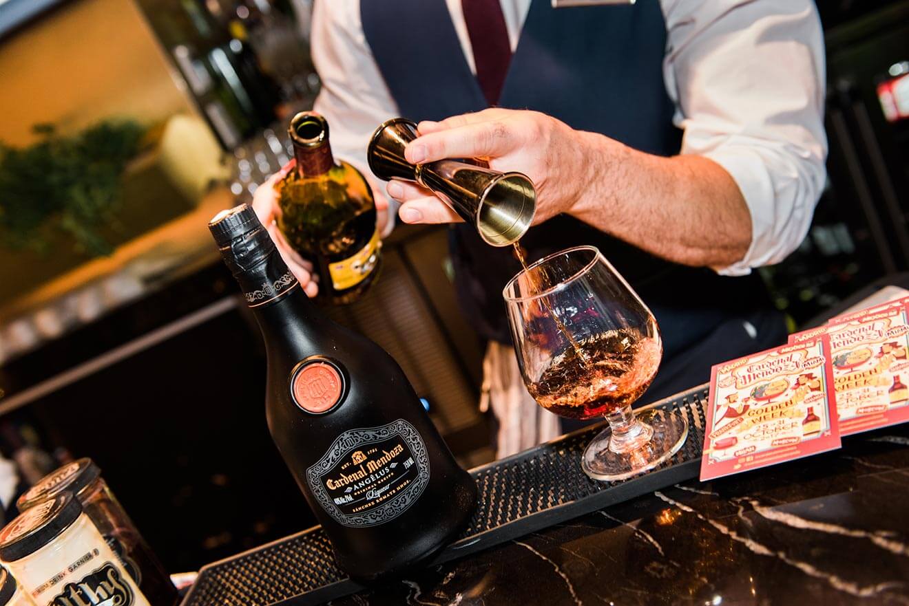 Cardenal Mendoza Cocktail Being Mixed