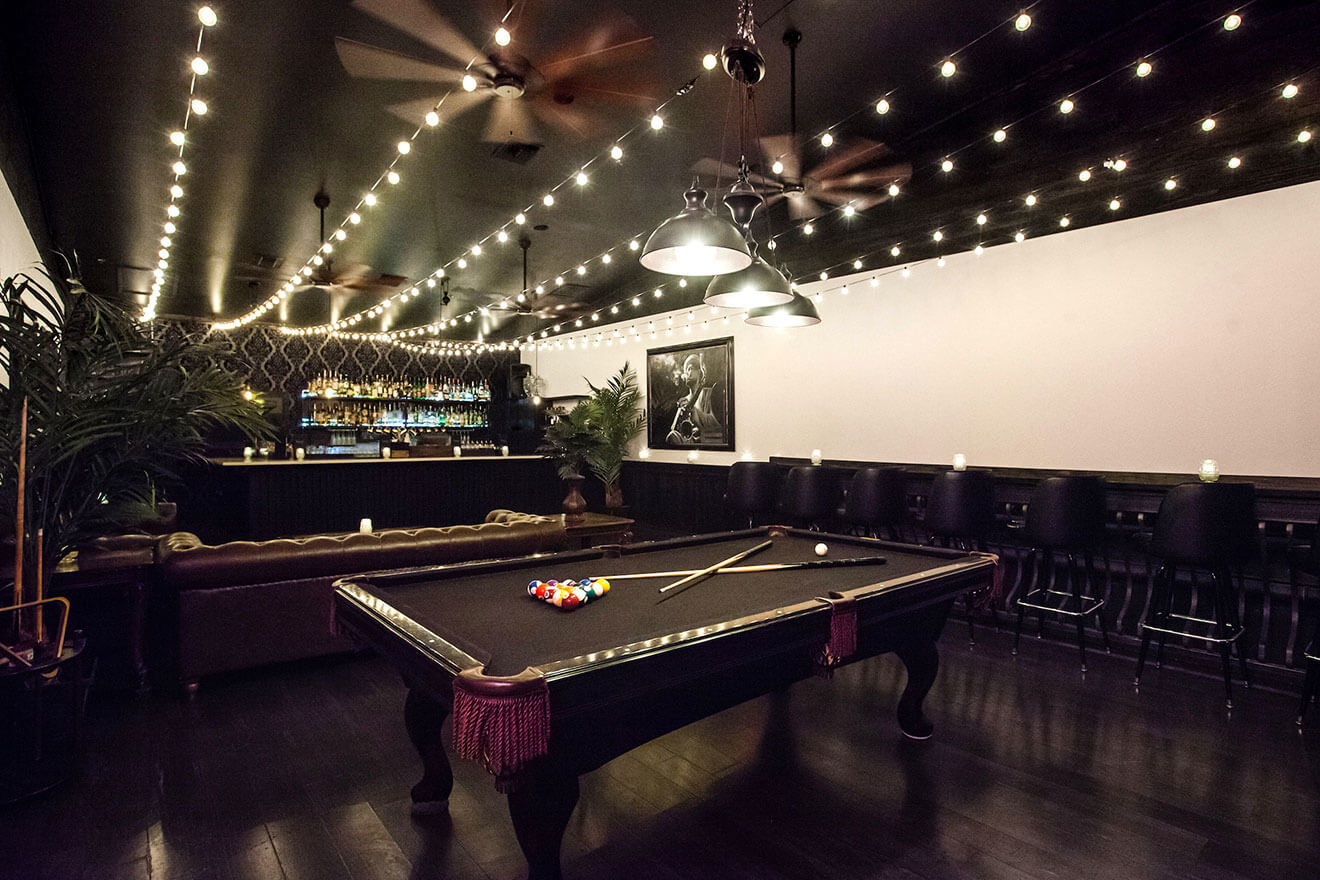 The Roosevelt Lounge Area and Pool Table